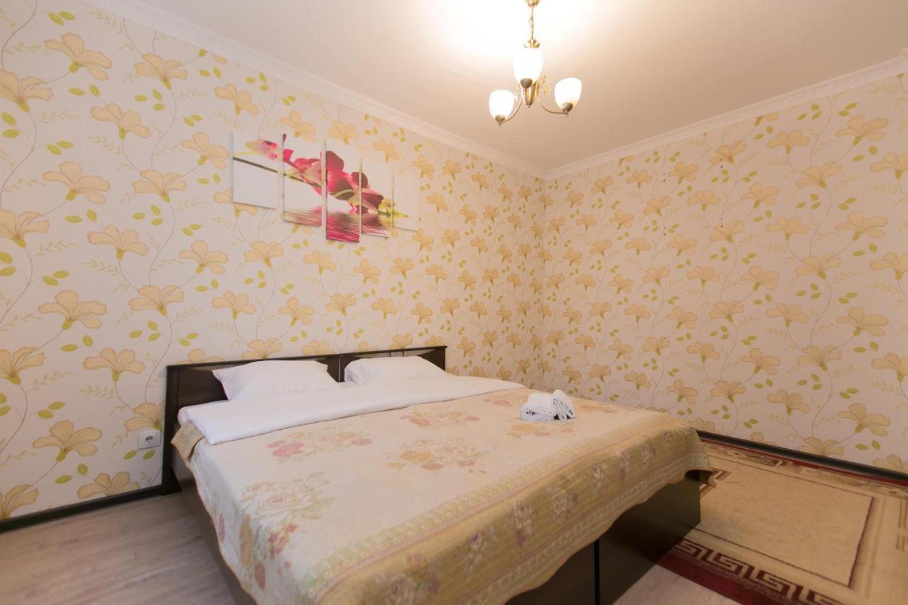 Cozy Apartment On Sarayshyq Street 5E Astana Extérieur photo