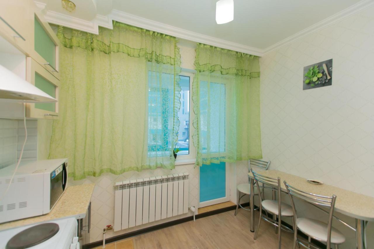Cozy Apartment On Sarayshyq Street 5E Astana Extérieur photo